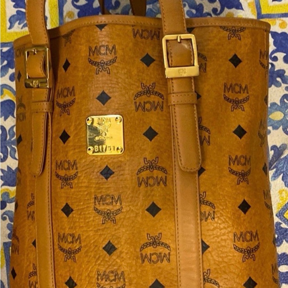 MCM Visetos Leather Tote Bag in Cognac Brown